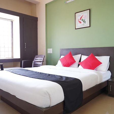 Oyo Chinthu Comforts Tumkur Exterior photo